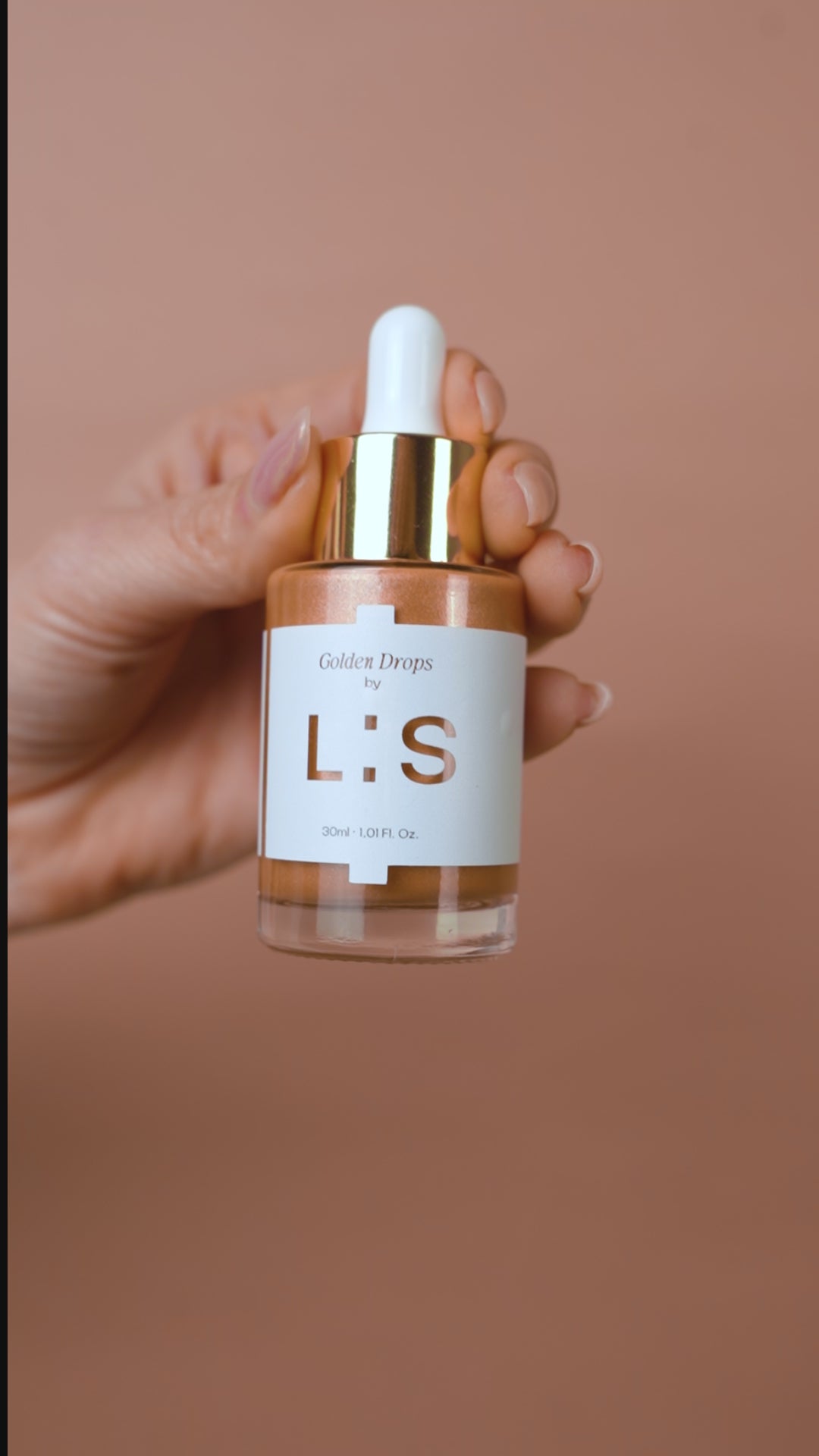 Golden Drops | Bronzeado Radiante e Pele Iluminada | LIS Skincare